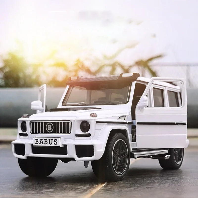 BABOSI 800 Diecast SUV Model Car