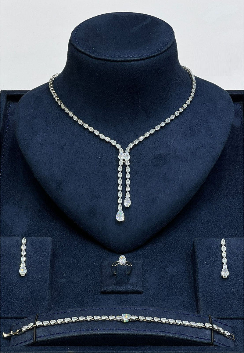 Elegant Teardrop Crystal Jewelry Set