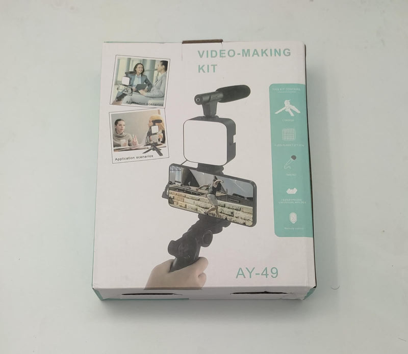 Smartphone &amp; Camera Vlogging Studio Kits